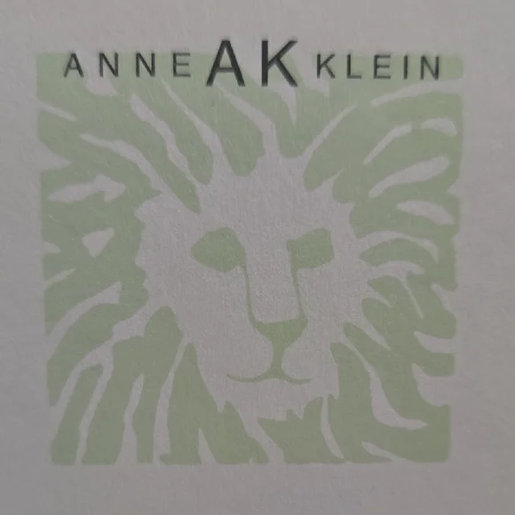 Anne Klein Gold-Tone Heart Charm Bracelet with Crystal Pavé - Picture 2 of 7